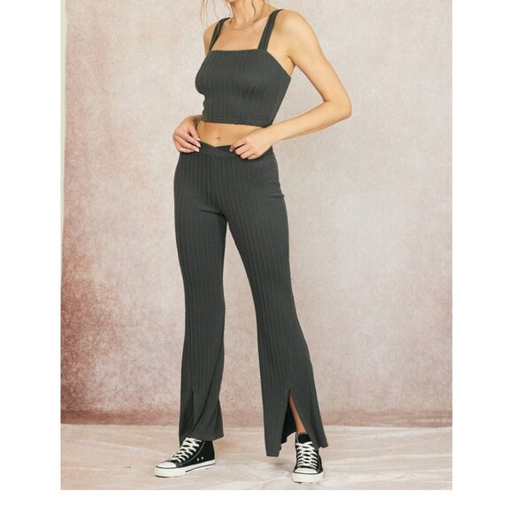 NWT ILLA ILLA RIBBED FLARE PANT ONLY CHARCOAL GREY, SMALL - Picture 2 of 8